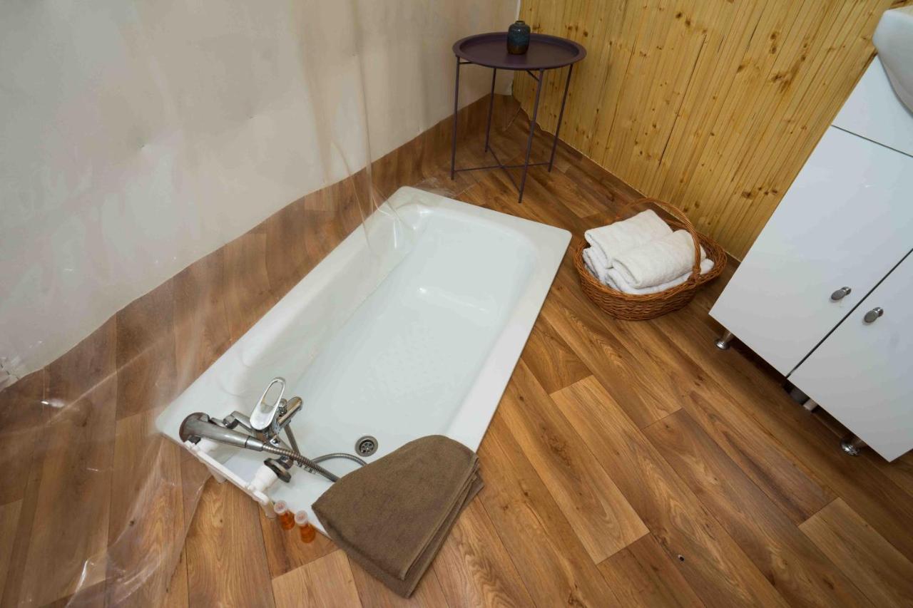 Sunrise Glamping Retreat Hotel Galesu Eksteriør billede
