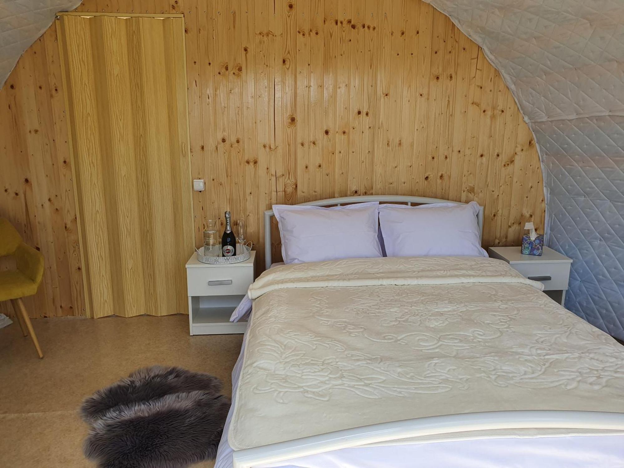 Sunrise Glamping Retreat Hotel Galesu Værelse billede